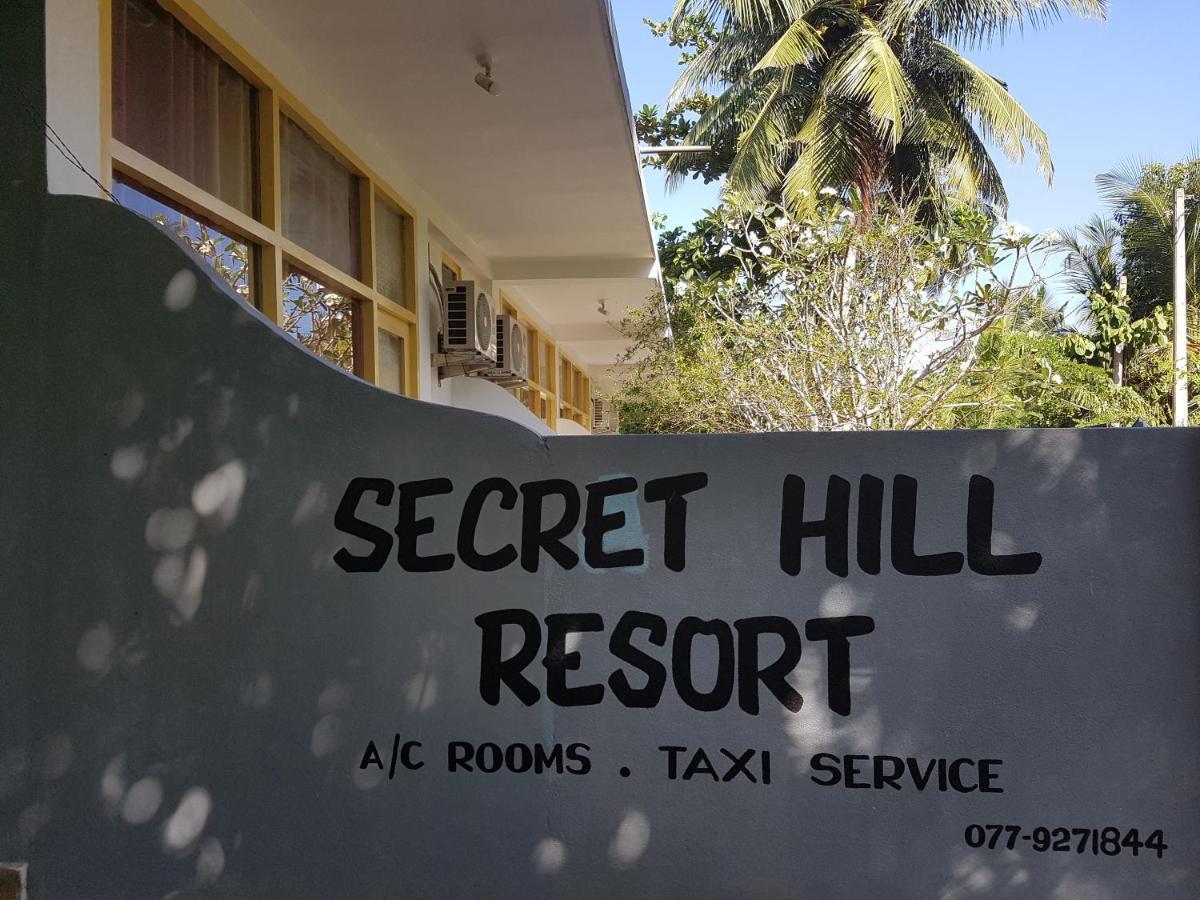 Secret Hill Resort Unawatuna Exterior photo